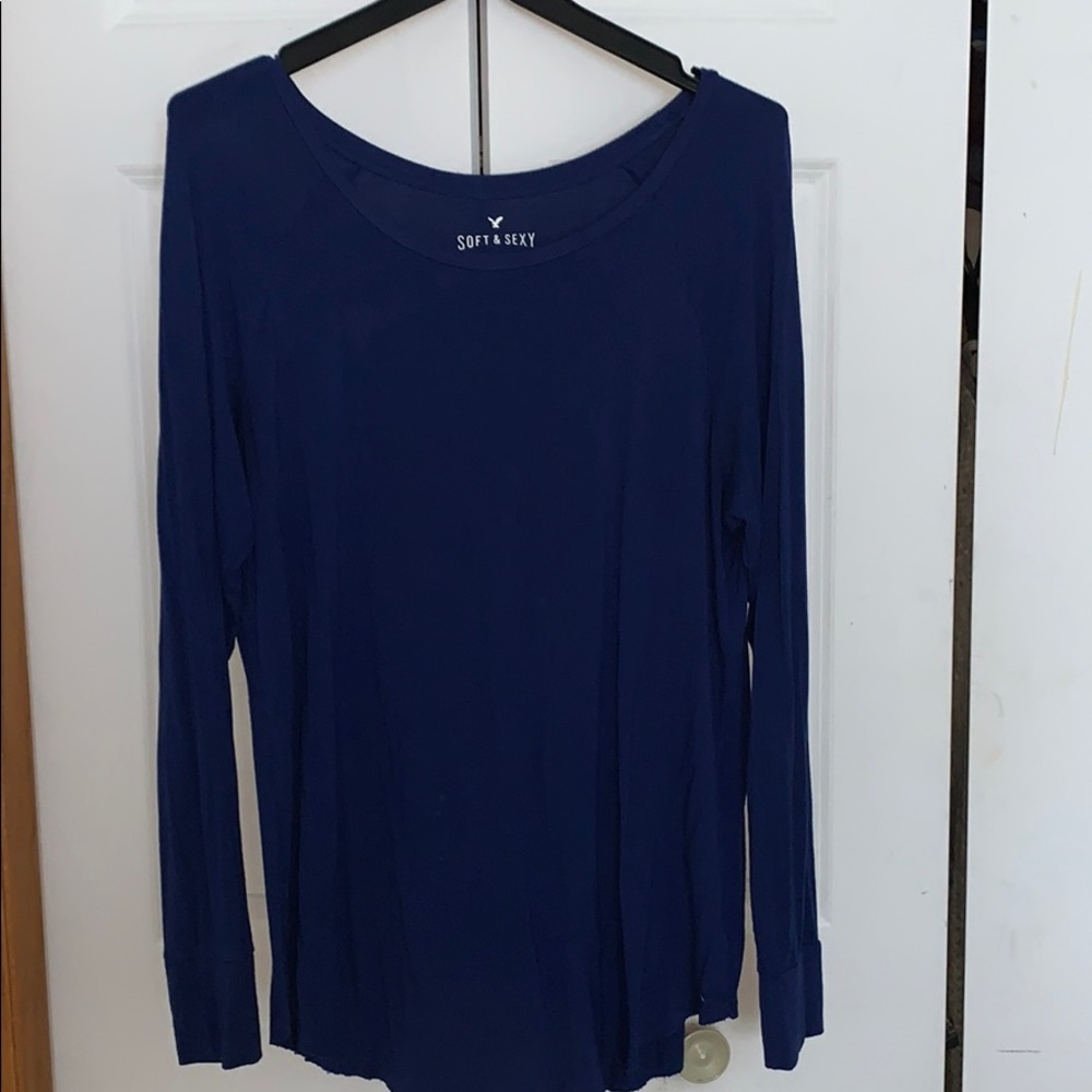 Woman’s Very Soft and Comfortable Long Sleeve